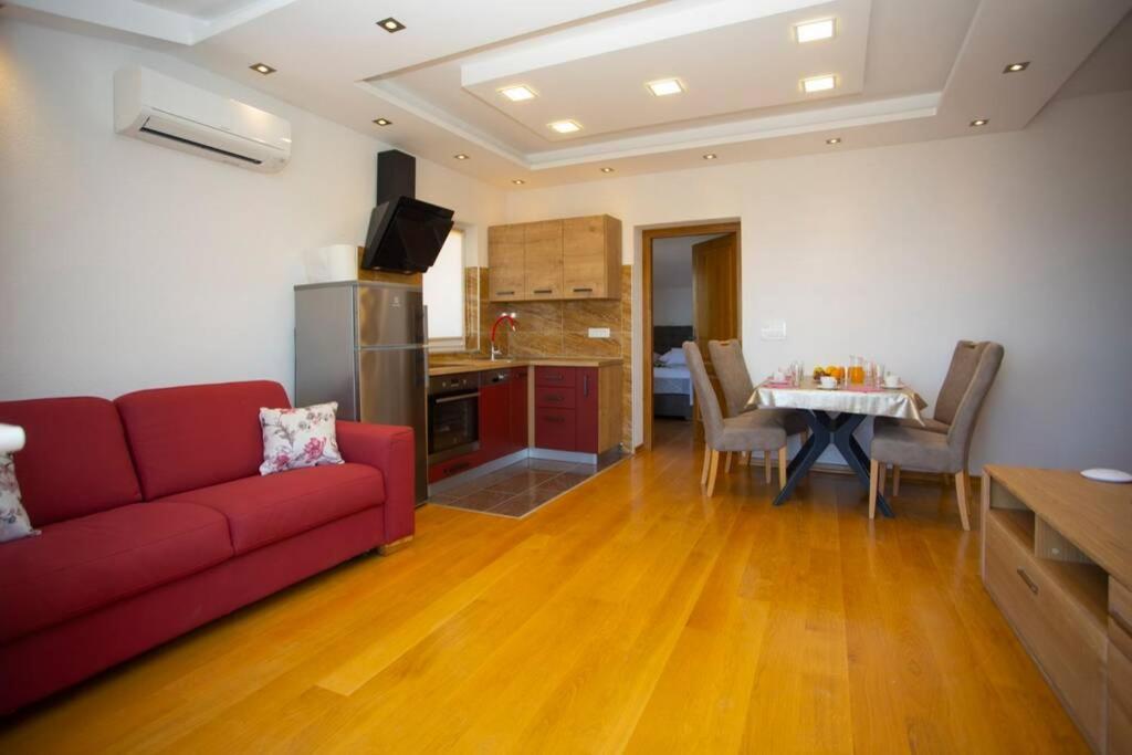 Apartments Ivica #7 Makarska Buitenkant foto