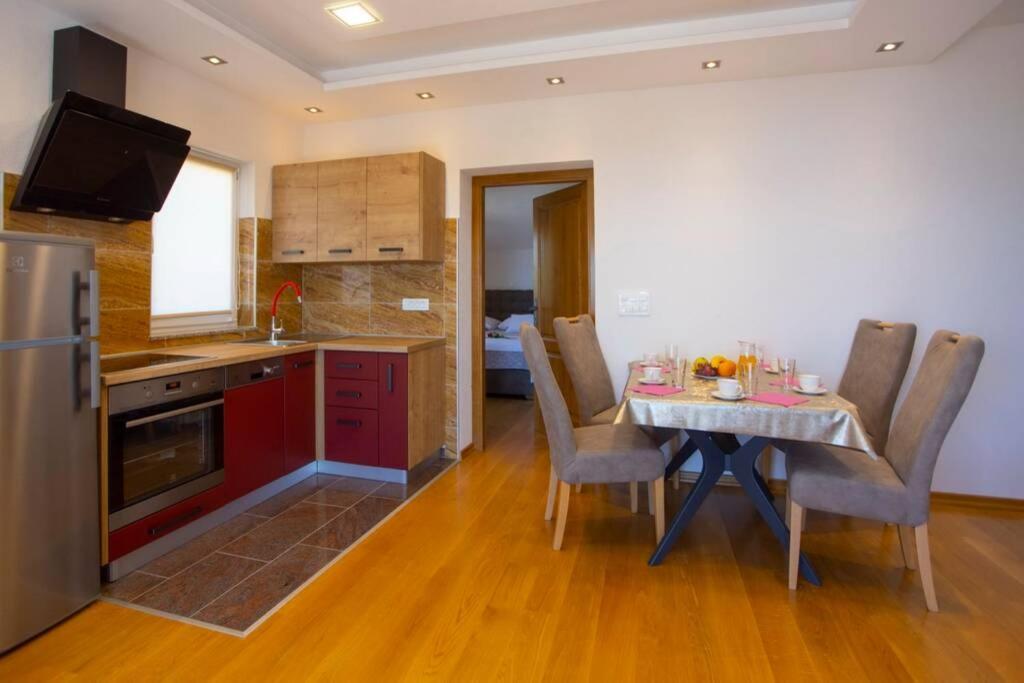 Apartments Ivica #7 Makarska Buitenkant foto