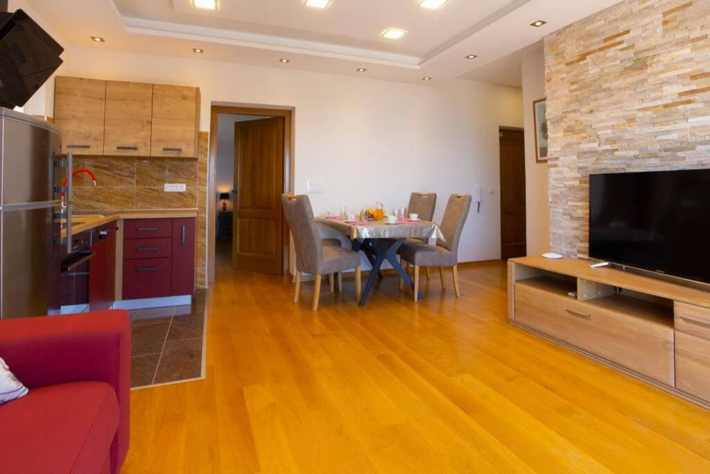 Apartments Ivica #7 Makarska Buitenkant foto